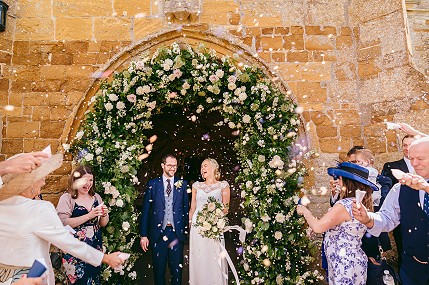 Cotswolds church and marquee wedding flowers